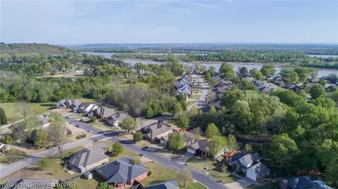 9409 Carrington Ct, Fort Smith, AR 72903 photo 4