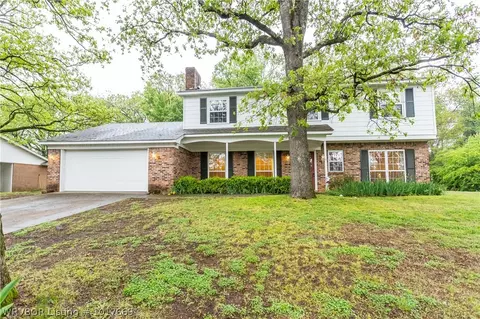 3501 S Cliff Dr, Fort Smith, AR 72903 photo 1