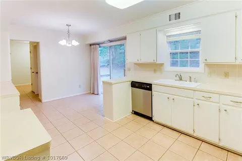 3501 S Cliff Dr, Fort Smith, AR 72903 photo 8