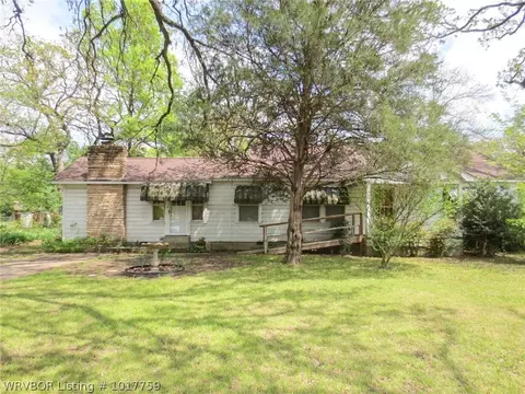 1920 N 50th St, Fort Smith, AR 72904 photo 2