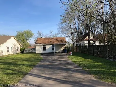 1811 N 9th St, Fort Smith, AR 72904 photo 3