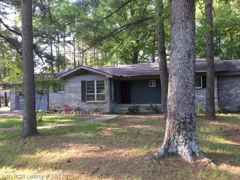 1303 W Main St, Lavaca, AR 72941 photo 1