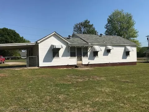 745 E Cherry St, Alma, AR 72921 photo 6