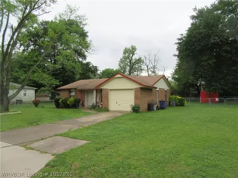 4625 32nd St, Fort Smith, AR 72904 photo 2