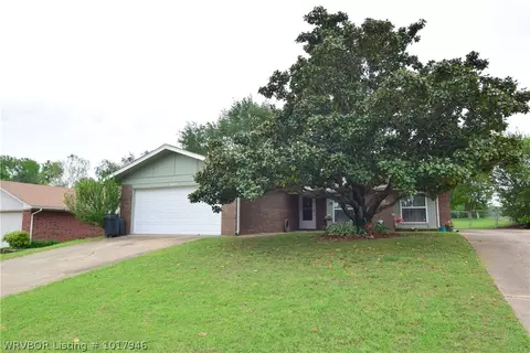 609 N St, Barling, AR 72923 photo 2