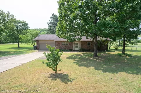 8717 N Lake Ln, Hackett, AR 72937 photo 1
