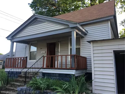 1910 C St, Fort Smith, AR 72901 photo 2