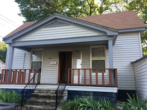 1910 C St, Fort Smith, AR 72901 photo 1
