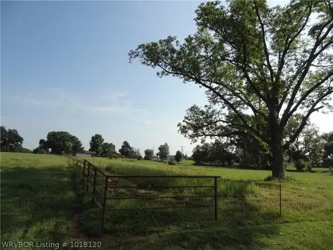 625 River Rd, Dyer, AR 72935 photo 3