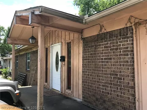 4713 Mussett Rd, Fort Smith, AR 72904 photo 1