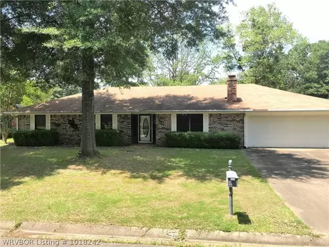 401 Manchester Dr, Idabel, OK 74745 photo 1