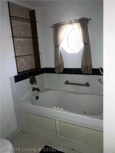 401 Manchester Dr, Idabel, OK 74745 photo 13