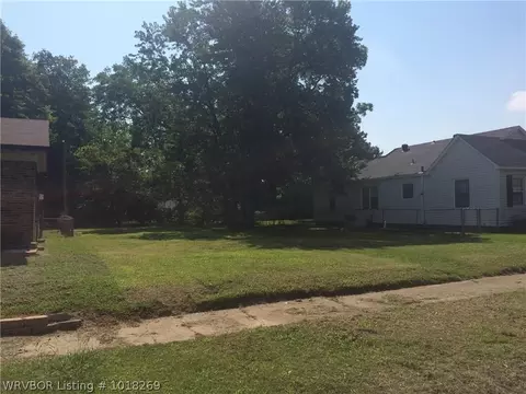 1022 N 36th St, Fort Smith, AR 72904 photo 3