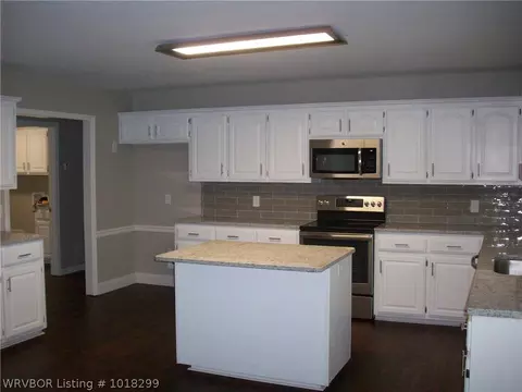10108 Hanover Ct, Fort Smith, AR 72908 photo 12