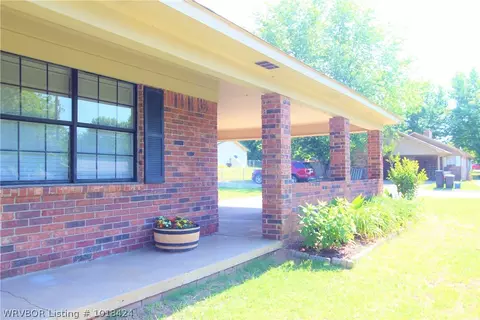 820 Maple Shade Rd, Alma, AR 72921 photo 5