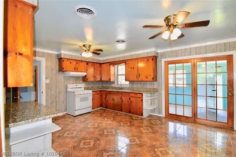 4512 Irene St, Fort Smith, AR 72904 photo 3