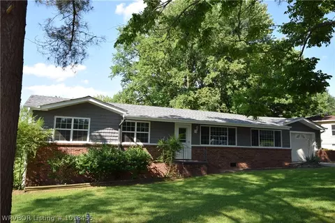 701 Martin Dr, Fort Smith, AR 72908 photo 2