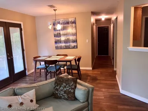 601 Heather Way, Barling, AR 72923 photo 3
