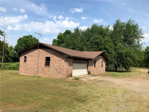 398 E County Rd, Magazine, AR 72943 photo 4