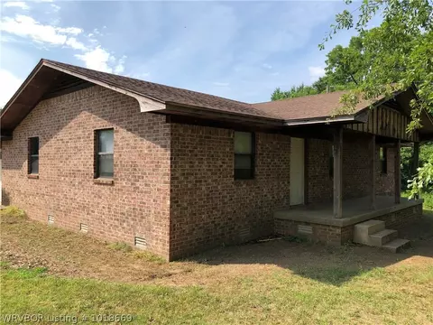 398 E County Rd, Magazine, AR 72943 photo 6