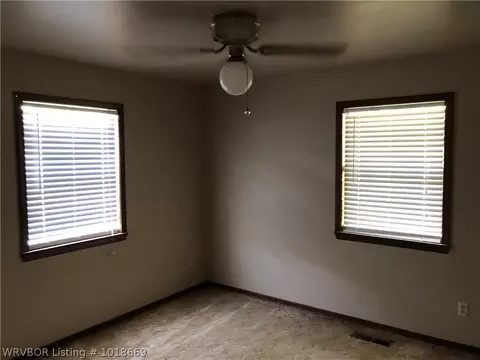 398 E County Rd, Magazine, AR 72943 photo 16