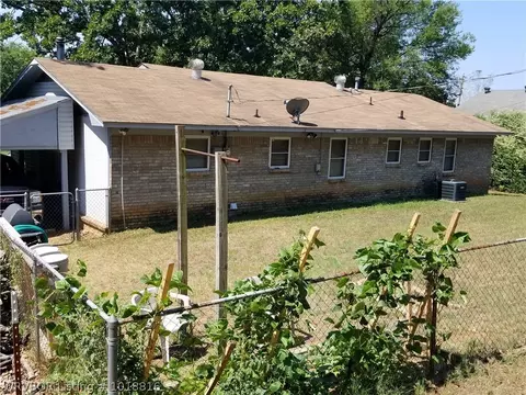 8517 Ouachita Dr, Hackett, AR 72937 photo 5