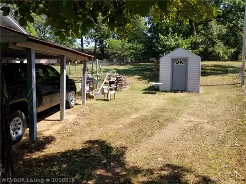 8517 Ouachita Dr, Hackett, AR 72937 photo 6