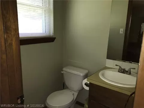 8517 Ouachita Dr, Hackett, AR 72937 photo 10