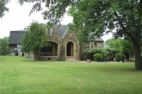 2800 E Walnut St, Paris, AR 72855 photo 2