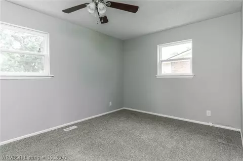 8001 Hermitage Dr, Fort Smith, AR 72908 photo 17