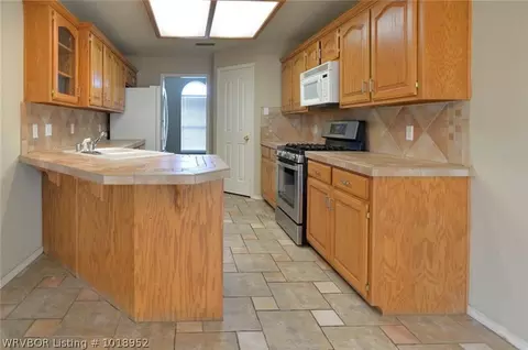7501 Millennium Dr, Fort Smith, AR 72916 photo 10