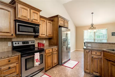 1923 Yukon, Barling, AR 72923 photo 8