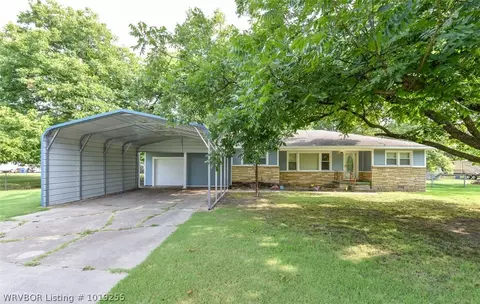 5027 Wilson Rd, Fort Smith, AR 72904 photo 2