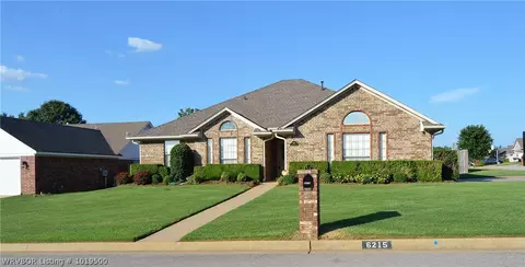 6215 Sandy Parker Ct, Fort Smith, AR 72916 photo 1