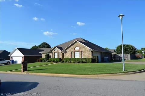 6215 Sandy Parker Ct, Fort Smith, AR 72916 photo 4