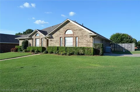 6215 Sandy Parker Ct, Fort Smith, AR 72916 photo 3