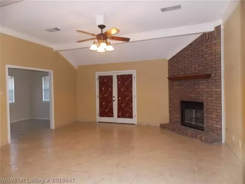 2405 Meadow Ln, Barling, AR 72923 photo 2