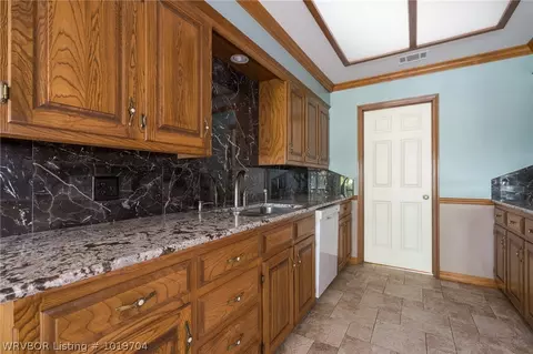 8408 Canopy Oaks Dr, Fort Smith, AR 72903 photo 5