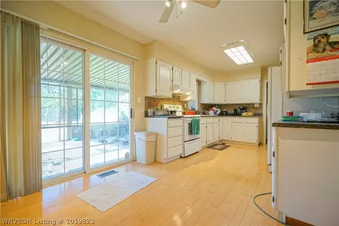 5219 Poplar St, Fort Smith, AR 72904 photo 9