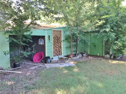 303 Cleaver St, Pocola, OK 74902 photo 8