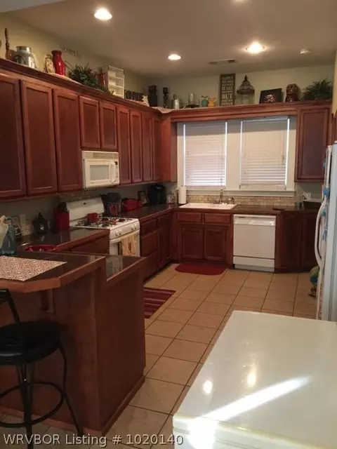 202 Pine St, Paris, AR 72855 photo 6