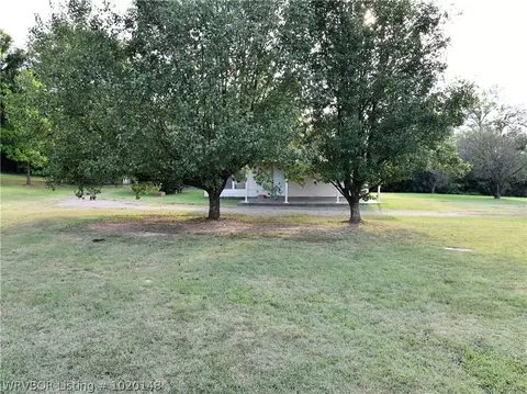 211 N Highway 45, Bonanza, AR 72916 photo 2