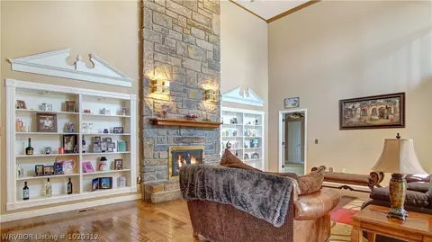 1508 Oak Knolls Cir, Fort Smith, AR 72903 photo 3