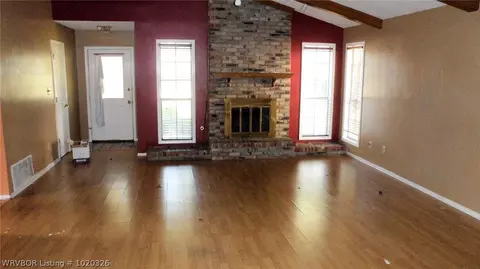 1404 Princeton Dr, Fort Smith, AR 72908 photo 2