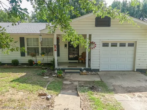 1619 S 29th St, Fort Smith, AR 72901 photo 4