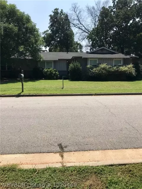 3918 Fresno St, Fort Smith, AR 72903 photo 4
