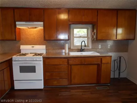 2800 S 16th St, Fort Smith, AR 72901 photo 5