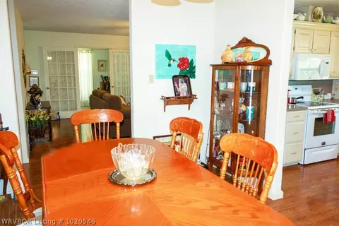 132 Crestview Dr, Mount Ida, AR 71957 photo 4