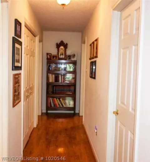 132 Crestview Dr, Mount Ida, AR 71957 photo 8