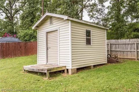 106 Elizabeth Ct, Barling, AR 72923 photo 21